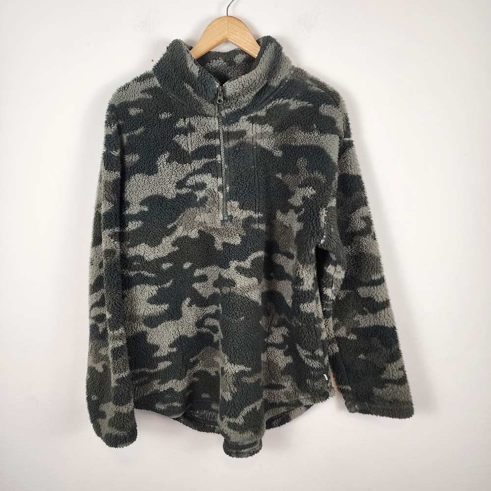 Koolaburra by UGG Brushed Back Sherpa Pullover Sage Camo Fleece Women's Large